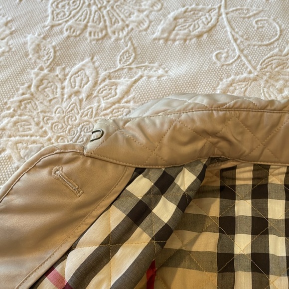 Burberry quilted woman’s jacket - Picture 10 of 14
